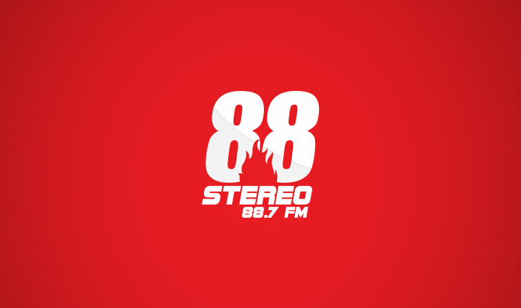 logo 88Stereo